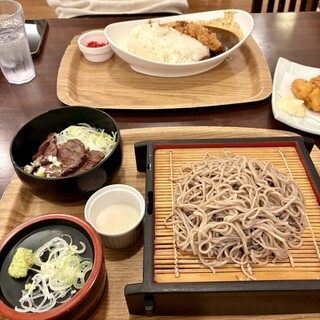 レストラン ロータスカフェ_1