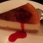 DiningBar SANKAKU - 日替わりデザート、この時はチーズケーキ