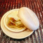 すし処 ひさ田 - チーズケーキもなか