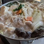 kaisembisutoroandobiagadenuohiro Honatsugi Ten - Rich Chicken White Soup Hot Pot