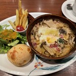 ドトール珈琲店 - 料理写真:季節のグラタン　ポルチーニのお月見グラタンプレート