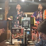 島唄と沖縄料理 花琉球 - 