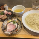らーめんMAIKAGURA - 塩つけ麺＋特製トッピング