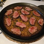 アロセリア ラ パンサ - 鴨肉とポルチーニ茸のパエリア﻿
