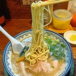 博多とんこつ 天神旗 - 塩とんこつ 【もよりのなごり】