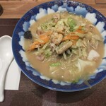 ちゃんぽん 蘇州林 長崎街道かもめ市場店 - 見るからに濃厚そうなスープ　期待通りに美味！