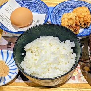 口コミ一覧 : 鳥と卵の専門店 鳥玉 モザイクモール港北店 - センター北