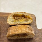 ぱん兄弟 - 大人のカレーパンの断面