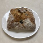 ぱん兄弟 - オリーブとバジルの多加水ぱん ¥300