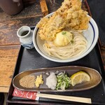うどん 兎麦 阪急三番街店 - 
