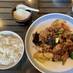 田燕居 - 