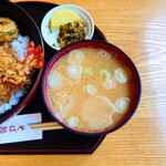 やぶ善 - 提供時に"葱"を放してくれているのが嬉しい心遣い。