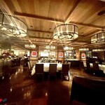 ロウリーズ・ザ・プライムリブ - 