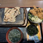 感動の肉と米 大和下和田店 - 
