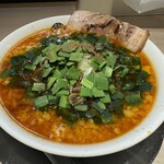 元祖巣鴨式手打ち担々麺まるえ - 