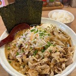 麺小屋 てち - 料理写真:みそらーめん(並) & 肉好きトッピング & ライス