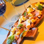 ダ・ラーハ バル - 