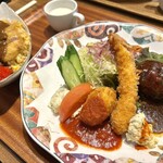 洋食屋 キッチンゴン 六角店 - 