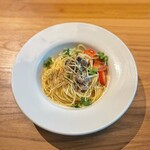 TWELVE GARDENS BAR&GRILL - 