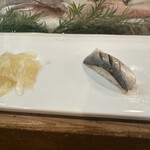 らかん寿し 松月 - コハダ　酢でしめてありますが柔らかく蕩けます