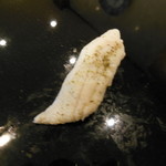 菊水鮓 - あなご　山椒で　2014.12