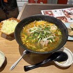 リゾートレストラン ホーチミン - 