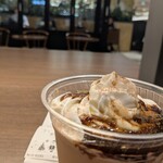 タリーズコーヒー - 店内広いです