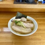 麺屋 しん蔵 - 百姓の塩そば 950円  味付玉子 150円