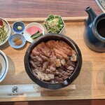 焼肉 丸明 中日ビル店 - 