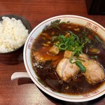 超多加水純手打ち麺 仁しむら - 