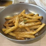 とろ～りチーズ×韓国料理×完全個室 韓美 - フライドポテトバター醤油