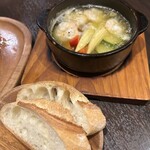 肉＆生ハム 隠れ家バル ボノボ  - 