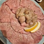 焼肉 静龍苑