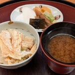 日本料理 太月 - 炊き込みご飯