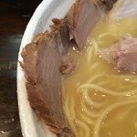 しょうゆチャーシュー930円い