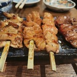 焼き鳥と油そば 大森屋 - おすすめ4本盛り合わせタレ￥660