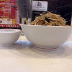 蒙古タンメン中本 大宮店 - 北極の炎＆ほうれん草