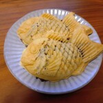 築地銀だこ - 料理写真:薄皮たい焼き(あずき)¥194(税込)