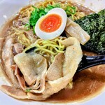 新徳島拉麺　まる徳ラーメン 白鷺本店 - ガチ徳島ラーメン･大盛、豚バラ