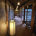 うな菊 - 趣のある店内