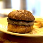 BurgerPOLICE 春日部 - 塩バーガー。