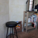 猫ニ叉タビ - お茶と本棚