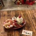 H.A.L. cafe - 
