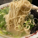 博多ラーメン ぞんたく 割山店 - 白とんこつWバカ