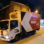 サンドイッチ工房 サンドリア - このデザインの配送車が、もうすぐ発売のコラボパンを量販ルートで：2025/12/18　04:42