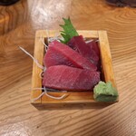 おぐろのまぐろ - 枡盛り