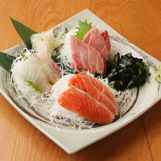 豊洲直送！新鮮刺身盛り