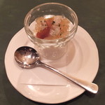 ワインレストラン ドミナス - 鯛とコンソメジュレ＋からすみのアミューズ