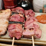 とりとん - とりこま、かしらネギ、豚タン