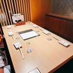 おいしい寿司と活魚料理 魚の飯 - 